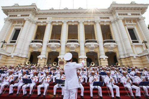 Nhà hát lớn Hà Nội tròn 100 năm tuổi