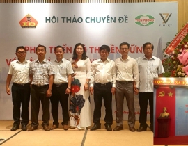 Hội thảo với Tiền phong